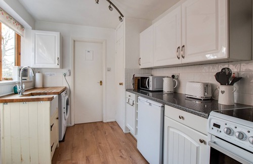 Briston Casa | Poppy Cottage - Tres Habitaciones Casa, Capacidad 5
