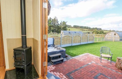 St Harmon Casa | Poppy