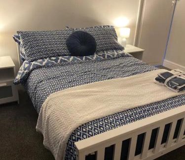 Hoylake Apartamento | Poppy's Coastal Retreat