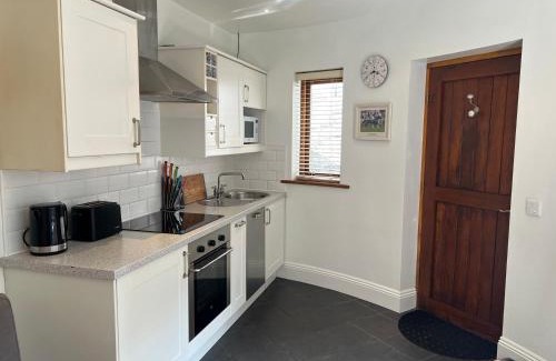 Middleham Casa | Poppy's Footprint