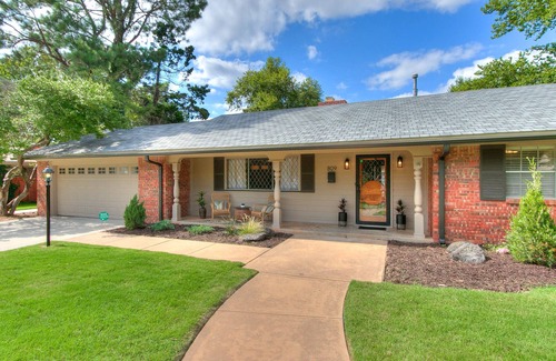 Norman Casa | Poppy's Place - Campus Home w/ Pool