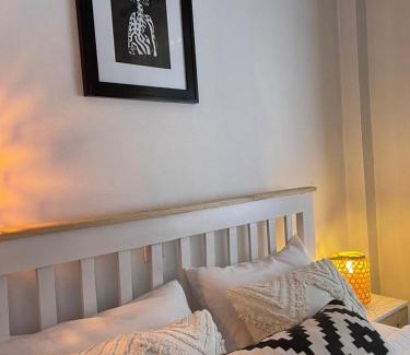 Ntinda Apartamento | Pops art condo