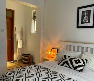 Ntinda Apartamento | Pops art condo