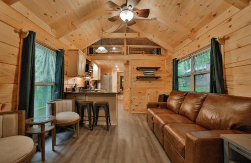 Lookout Valley Neighborhood Association Casa | Pops Cabin Lookout Mountain Luxury Tiny Home