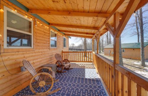 La Grange Casa | Porch and Pond Views La Grange Cabin Retreat!