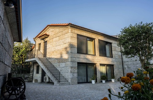 Fafe Cabaña | Porch House