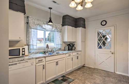Anderson Casa | Porch & Pasture Retreat