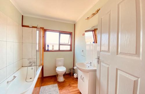 Palapye Apartamento | Porcupine Cabin