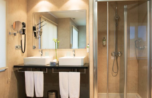 Manises Hotel | Port Azafata Valencia Hotel