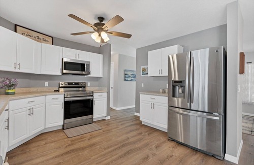 Port Charlotte Casa | Port Charlotte 2 Bedroom Private Pool Dog Friendly Home