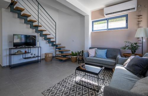 Haifa Apartamento | PORT CITY HAIFA - BAT GALIM oceanfront luxury - MAMAD