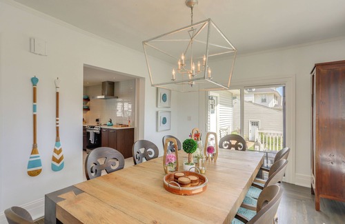 Port Clinton Casa | Port Clinton Home w/ Lake View - Walk to Beach!