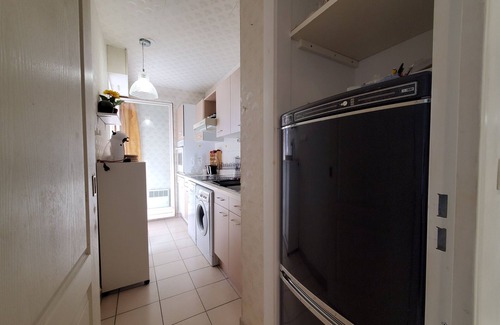 Frejus Port Apartamento | Port FREJUS T2 39m2 con aire acondicionado Hermosa terraza Vista al jardín Wifi Estacionamiento 4 Personas