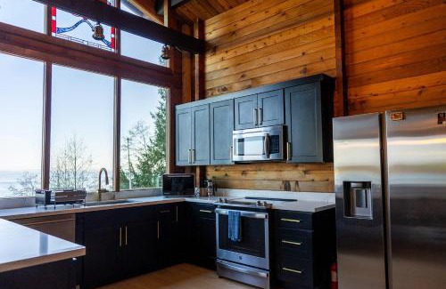 Port Hadlock Casa | Port Hadlock Luxury Cabin Retreat Awaits you! cabin