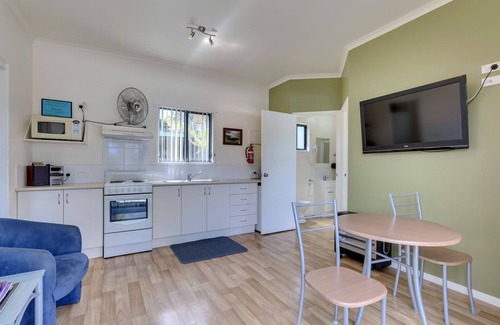 Port Huon Cabaña | Port Huon Cottages