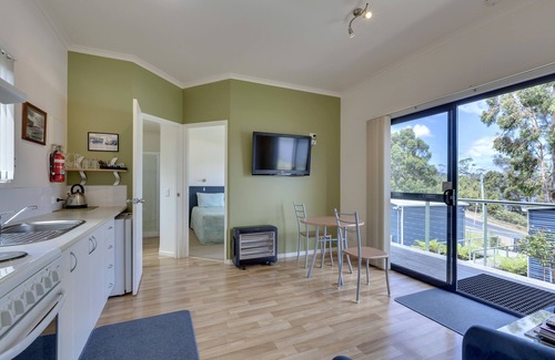 Port Huon Cabaña | Port Huon Cottages