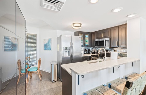 Isle of Palms Condominio | Port O' Call F102 - Oceanfront Oasis w/ Walkout!