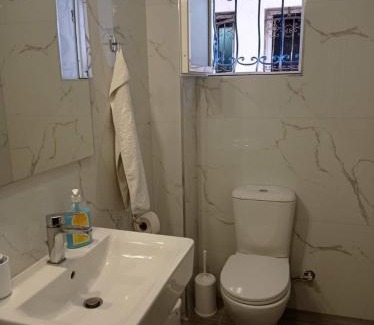 Kodrra Apartamento | Port Side - 2BR Apartment - Center Location