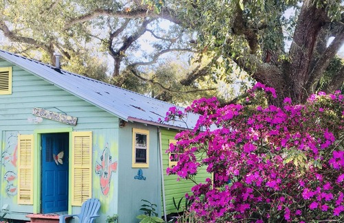 Port St. Joe Cabaña | Port St. Joe Bungalow under the oaks- walk to the Bay