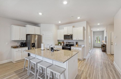 Port St. Joe Casa | Port St Joe Escape with Golf Cart and Pool Access