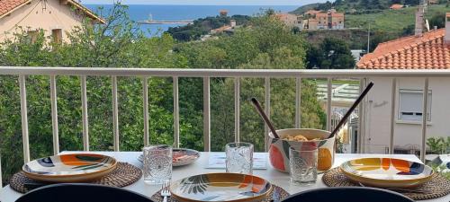 Port-Vendres Apartamento | Port-Vendres, Appartement climatisé Vue Mer ! Le port à 3 minutes !