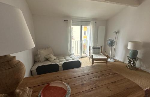 Port-Vendres Apartamento | Port-Vendres - Charmant T2 refait à neuf, proche des quais pour 2 personnes - FR-1-309-531