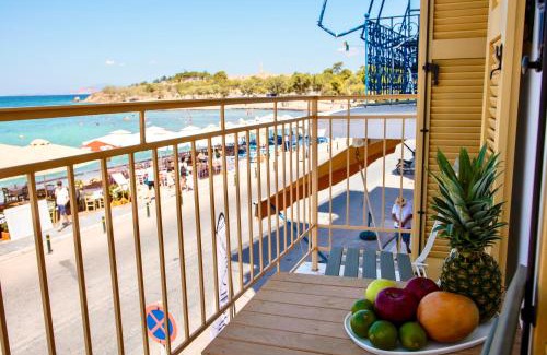 Aegina Town Apartamento | Port view apartment Aegina