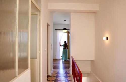 Aegina Town Apartamento | Port view apartment Aegina