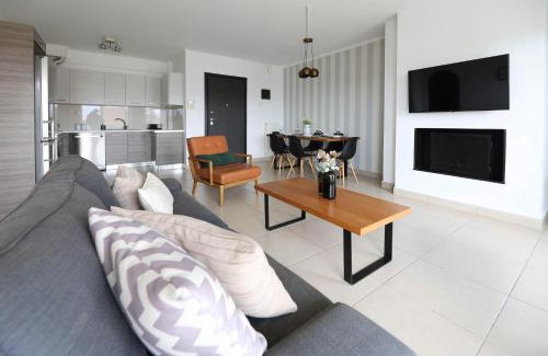 Keratsini-Drapetsona Apartamento | Port View Apartment in Piraeus D7