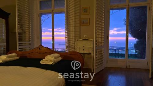 Ramsgate Casa | Port View Elegance & Splendour, Seaview & Parking