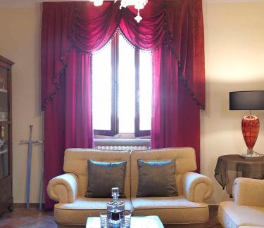 Colle di Val d'Elsa Apartamento | Porta nuova home