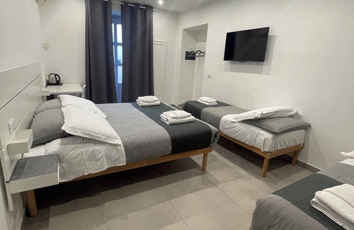 Historic Centre Casa | Porta Nuova Suite 57