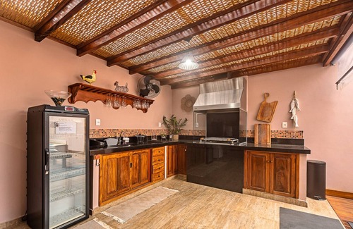 Portal das Artes Casa | Vrbo Property
