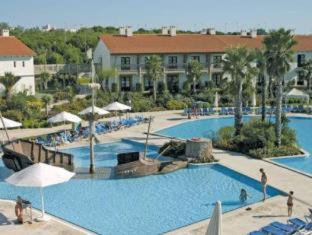 Salou Hotel | PortAventura Hotel Roulette - Includes unlimited access to PortAventura Park & 1 access to Ferrari Land