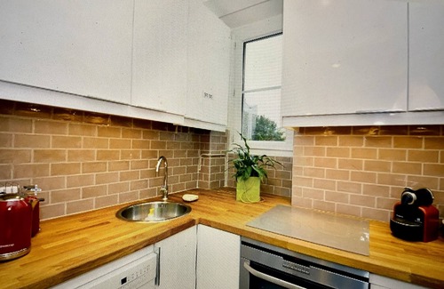 Porte-Dauphine Apartamento | OLYMPICS MAILLOT ETOILE - PERFECT WORK & TOURIST LOCATION - LUX RENOVATED FLAT