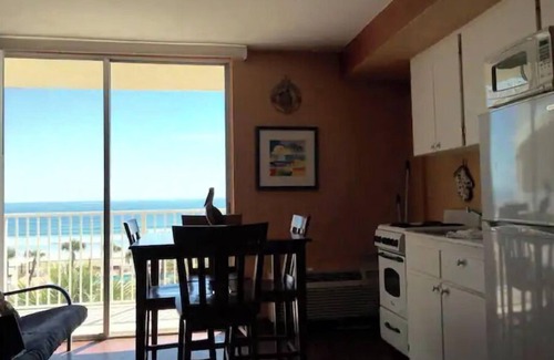 Bostwick Park Condominio | Porter's beach hideaway