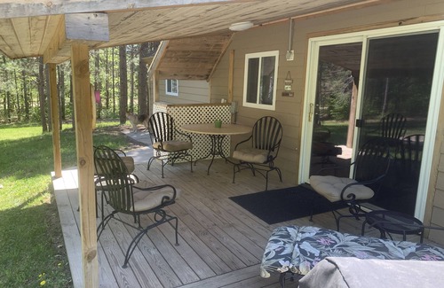 Gaylord Casa | Porter’s Place - cozy and quiet home centrally located in Northern Michigan.