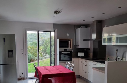Albitreccia Apartamento | PORTICCIO T2 68 M², air-conditioned, garden level, swimming pool, 120 m2 terrace, 4*.