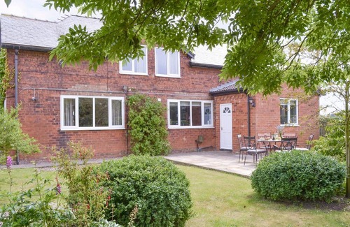 Eastrington Casa | Portington Lodge