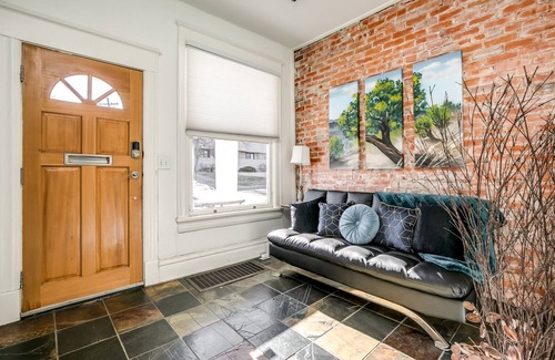 Newlands Apartamento | Portland Place 1- 5min walk→PearlSt | 1000mbps | 55"TV | King | W/D