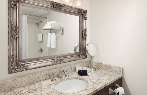 Old Port Hotel | Portland Regency Hotel & Spa