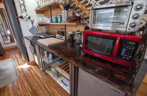 Mississippi District Cabaña | Portland's LemonDoor Micro-Loft surrounded by lush gardens in fun, close-in area