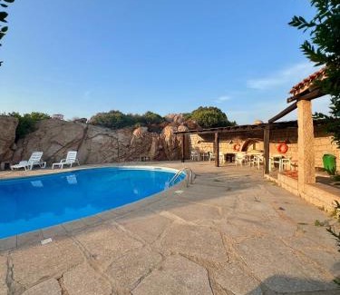 Liscia di Vacca Casa | Porto Cervo House, giardino e piscina condominiale