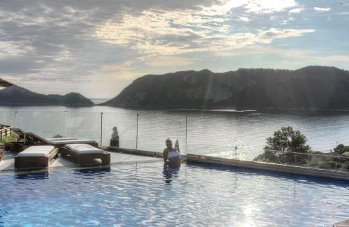Agios Georgios Pagon Hotel | Porto Demo Hotel