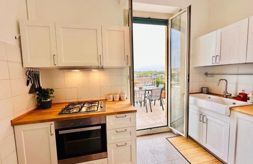 Aventine Apartamento | Porto Fluviale Penthouse - Rome Collection