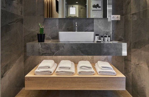 Hersonissos Centre Complejo | Porto Greco Village Beach Hotel - All Inclusive