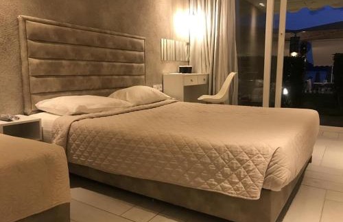 Palaio Tsifliki Hotel | Porto Palio Beach Hotel