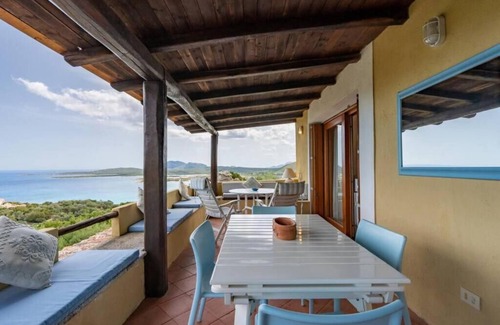 Porto Rotondo Apartamento | Porto Rotondo Vista Incantevole sul Mare e Yacht