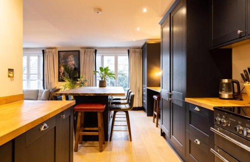 Colville Casa | Portobello Mews House in Notting Hill