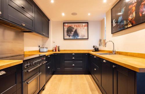 Colville Casa | Portobello Mews House in Notting Hill